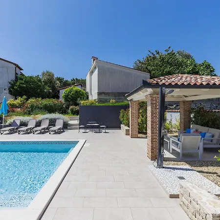 Dream House By Interhome Villa Pola