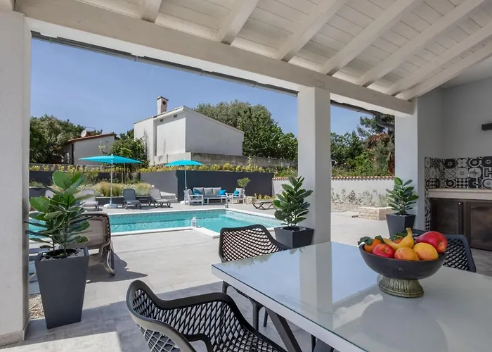 Dream House By Interhome